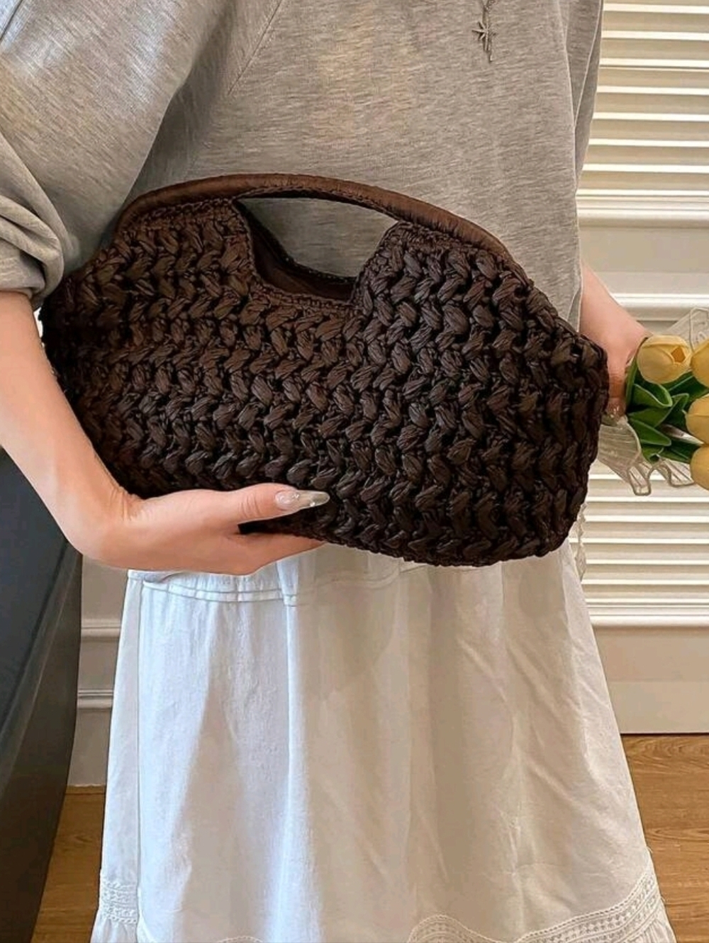 Woven Clutch - Picture 4 of 6